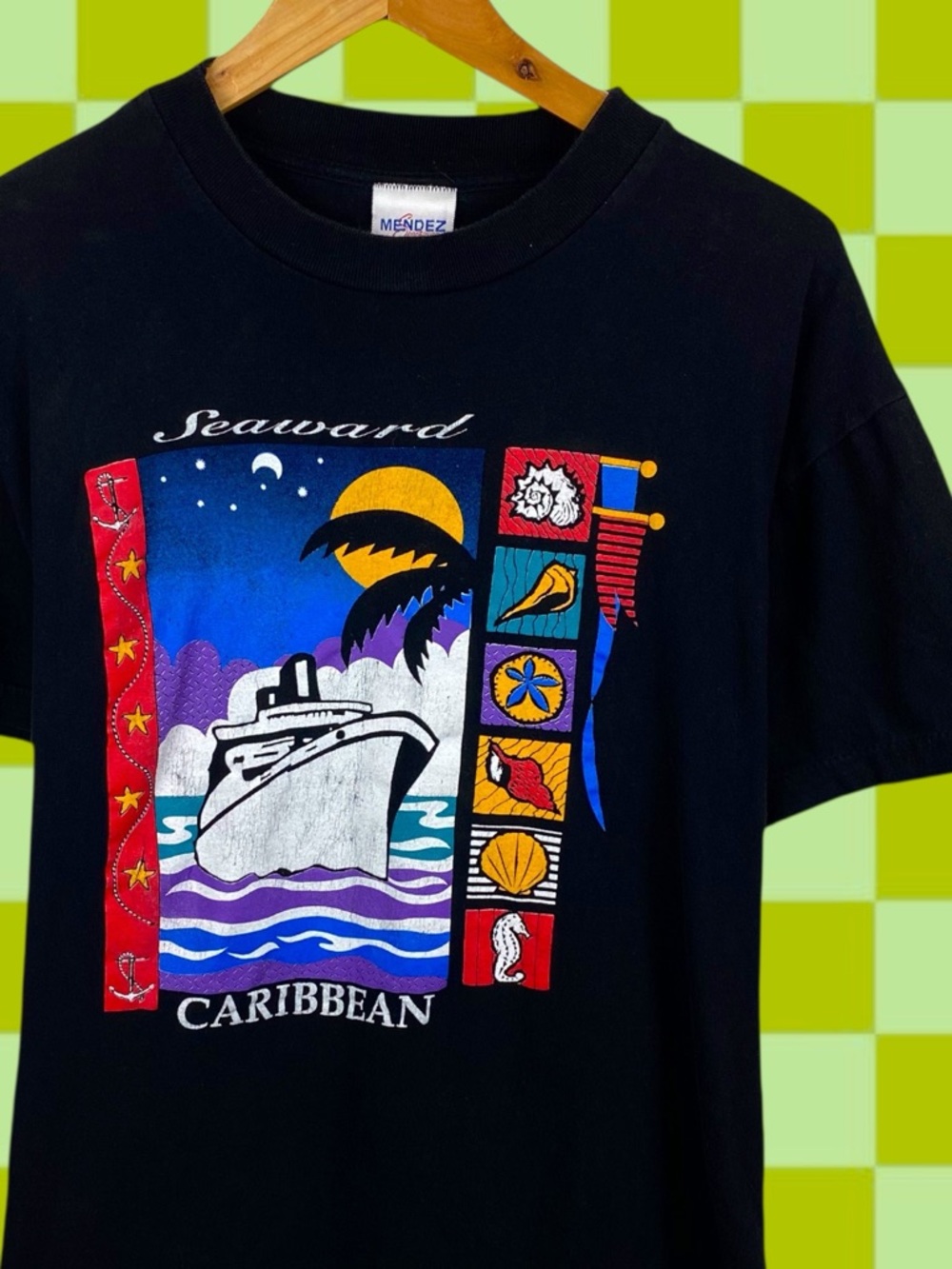 UO Vintage Retro Seaworld Caribbean Beach Travel Graphic Short Sleeve T-Shirt